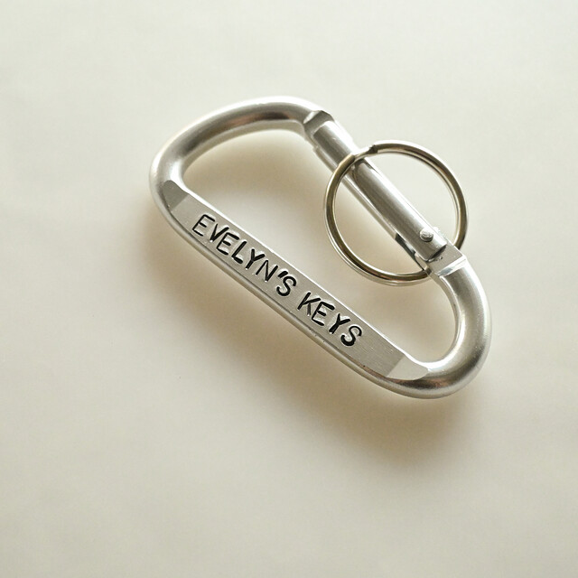 Personalized Carabiner, Customized Evelyn's Keys detail 3